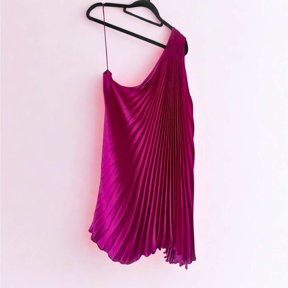 Banana Republic Fuchsia “Purple Planet” Asymmetrical Pleated Mini Dress Small - Picture 7 of 7